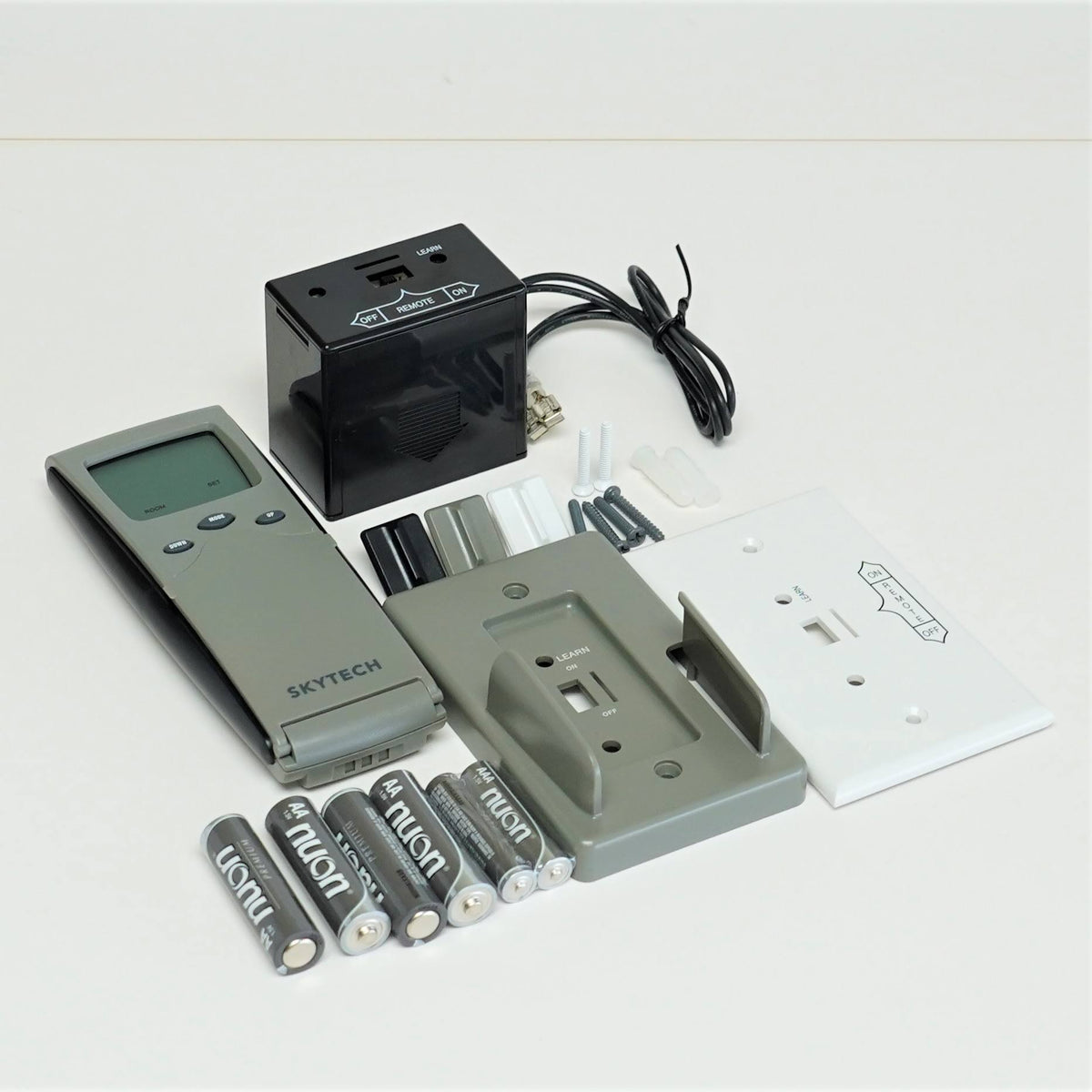 Skytech SKY-3301 Fireplace Remote with Timer and Thermostat Control
